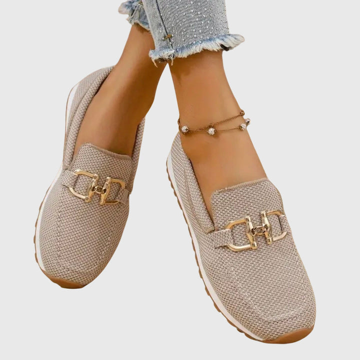 Genevieve – Textured Chain Detail Loafers