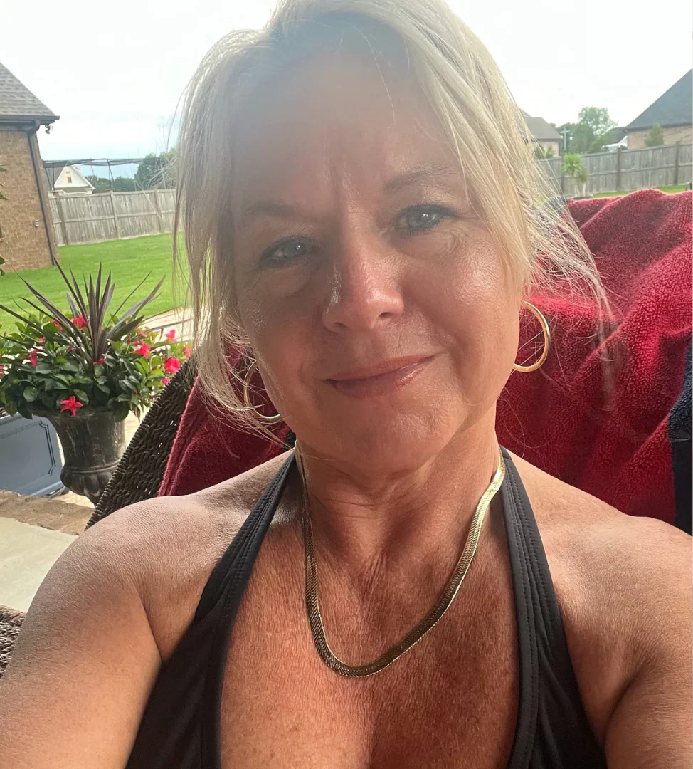 <h2>Trusted By 10,000+ Canadian Women </h2>